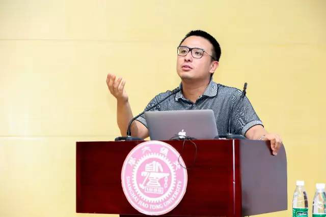 一體化校園服務(wù)平臺(tái)，大學(xué)生創(chuàng)業(yè)的最新風(fēng)口！