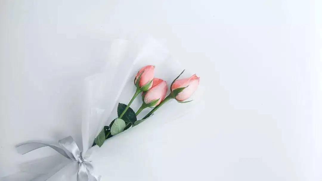 鮮花賽道迎來爆發(fā)期，社區(qū)團(tuán)購(gòu)重?zé)ㄉ鷻C(jī)